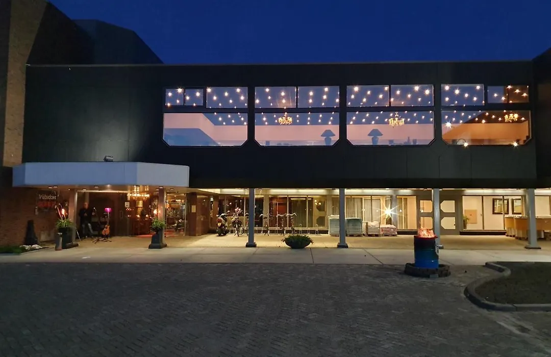 HOTEL2Heerenveen-1